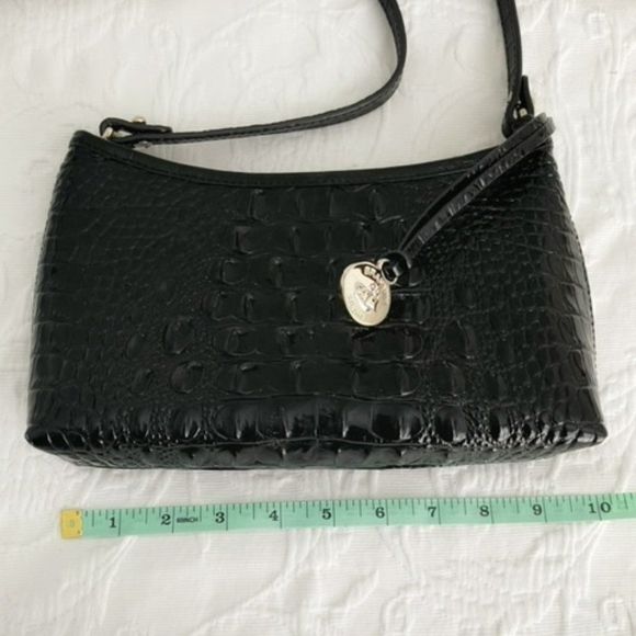 NWOT Brahmin Black Crocodile Shiny Leather Shoulder Bag - Picture 8 of 12